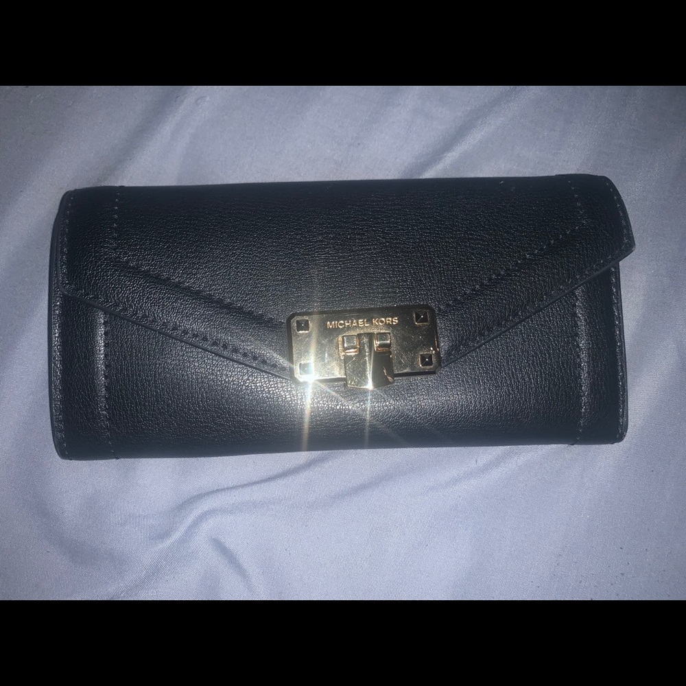 Michael Kors women’s wallet